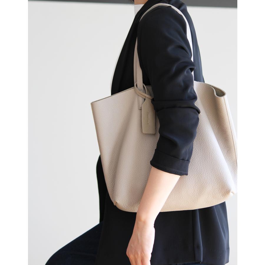 ドラマ使用バッグ 内田有紀 [インバッグ進呈] トートバッグ レディース a4 レザー 本革 誕生日プレゼント 女性 母 通勤バッグ 軽量 30代 40代 50代 60代 名入れ ドラマ使用バッグ