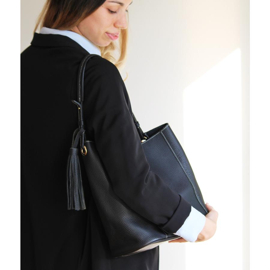 トートバッグ レディース a4 軽量 本革 通勤バッグ 仕事カバン