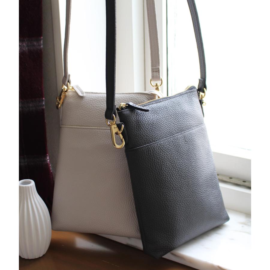 サコッシュ レディース メンズ おしゃれ イタリアレザー 牛革 本