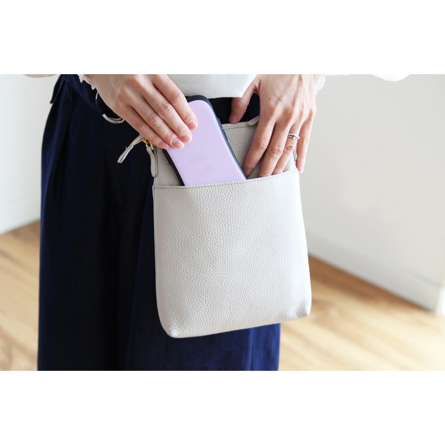 サコッシュ ショルダーバッグ レディース メンズ イタリアレザー