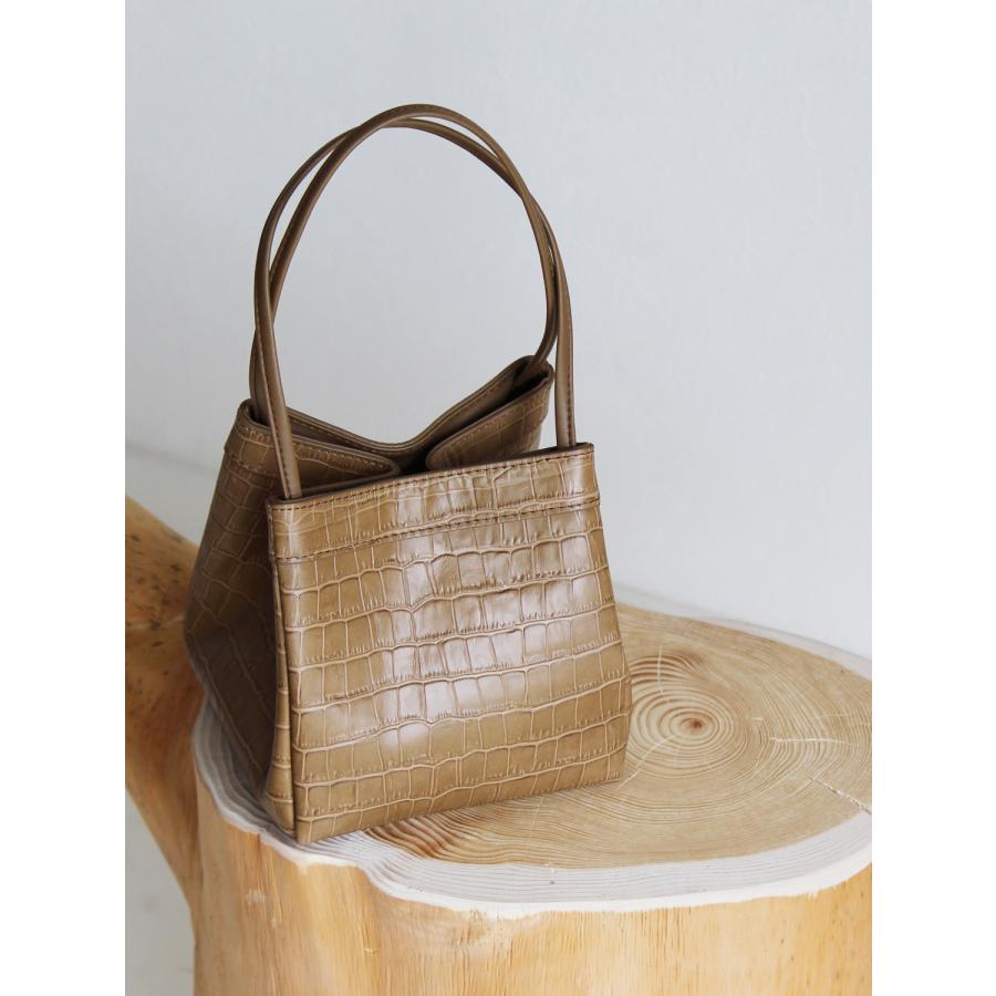 キューブバッグ 本革 レザー クロコ型押し 2way 水濡れに強い牛革  