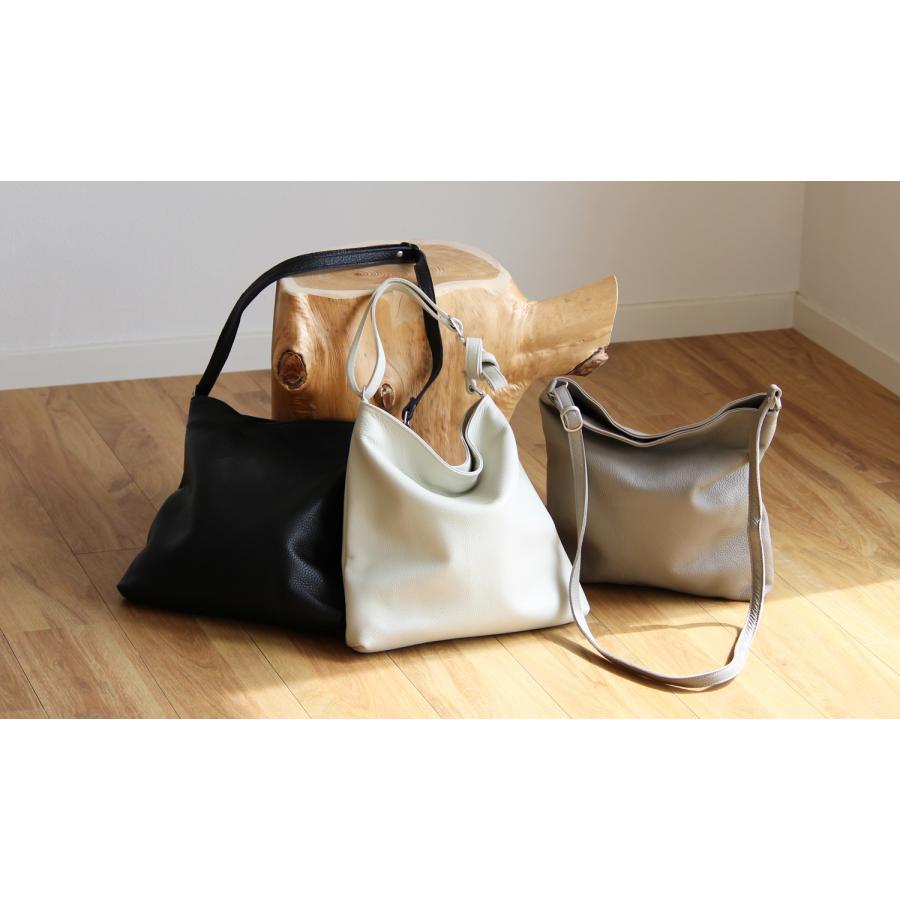 ショルダーバッグ レディース 軽い 60代 50代 40代 本革