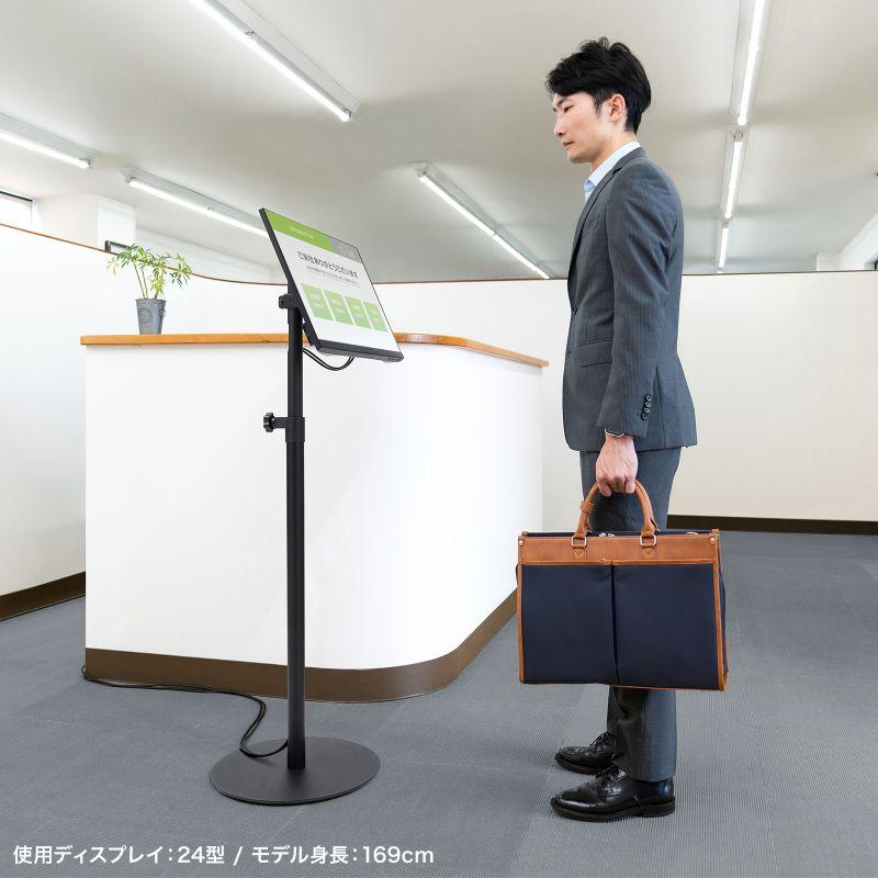 競馬］コントレイル三冠達成記念TシャツL／JRA