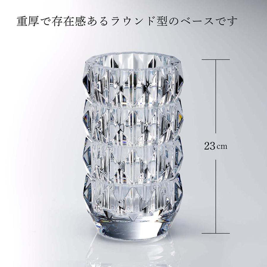 Baccarat バカラ ルクソール ベース Mサイズ 名入れ彫刻代込み 名入れ ギフト 記念品 花瓶 受賞 お祝い 法人 開店祝 フラワーベース 高級 ブランドの画像