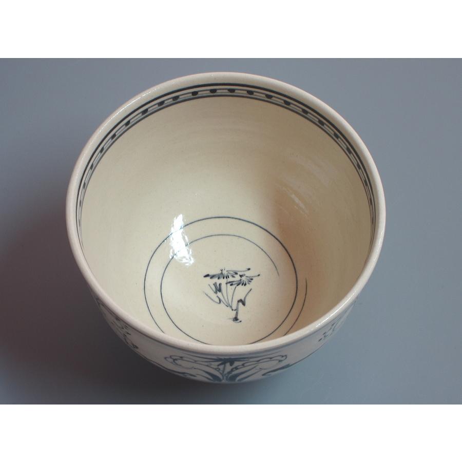 安南手草花紋茶碗 古曽部焼 寒川義崇造 共箱 : 茶道具商 越中屋