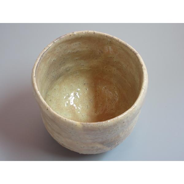 萩焼筒茶碗 梅田陶楽(坂高麗左衛門門下)造 共箱 : 茶道具商 越 萩焼筒茶碗 梅田陶楽(坂高麗左衛門門下)造 共箱 : 茶道具商 越
