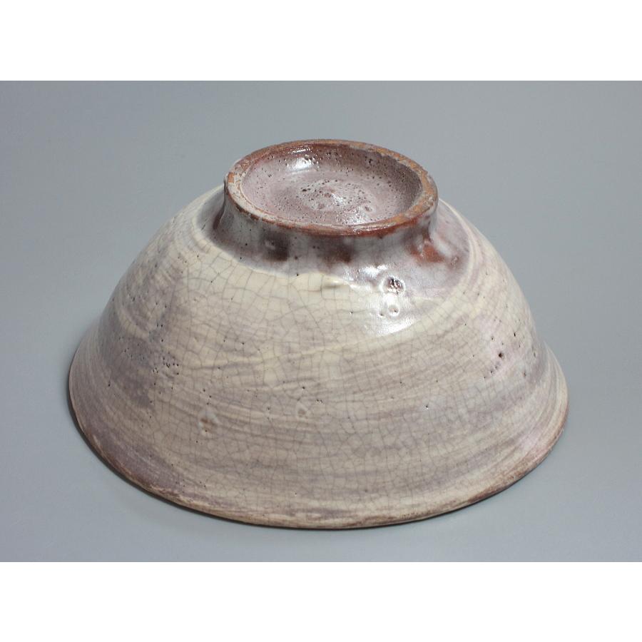 高麗刷毛目茶碗 韓国作家作品（作者名／陶印なし） 桐箱 : 茶道具商 越