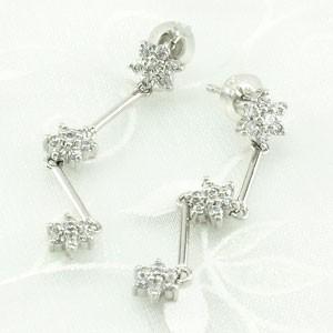 ダイヤモンド ピアス ゴールド 10k スター 星 フラワー 花 揺れる ロング ストレート 10金 父の日の画像