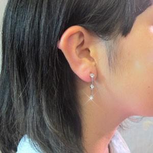 ピアス ゴールド 10k ダイヤモンド 揺れる ロング ストレート 10金 K10 父の日の画像