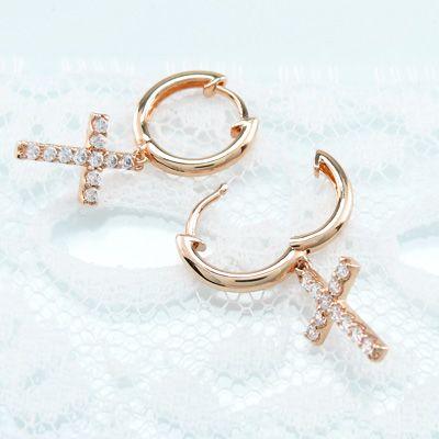 ダイヤモンド ピアス フープ ゴールド 18k クロス 十字架 中折れ 揺れる k18 PG 誕生日 プレゼント 母の日 |  | 01