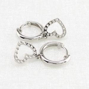 ダイヤモンド ピアス フープ ゴールド 10k ハート 中折れ 揺れる K10 誕生日 プレゼント 母の日 |  | 03