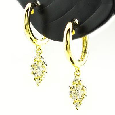 ダイヤモンド ピアス フープ ゴールド 18k ひし形 中折れ 揺れる スイング k18 YG 誕生日 プレゼント 母の日 |  | 02