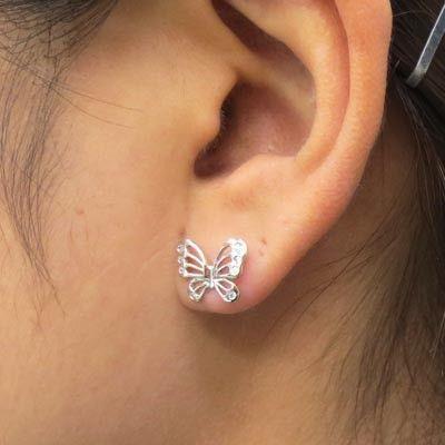 ピアス ゴールド 18k ダイヤモンド バタフライ 蝶々 蝶 透かし パピヨン k18 母の日 |  | 03