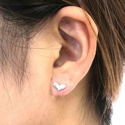 ピアス レディース プラチナ 900 ダイヤモンド ハート 地金 プチ 1粒ダイヤ 誕生日 プレゼント 父の日の画像