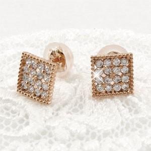 ダイヤモンド ピアス ゴールド 18k パヴェ フラワー アンティーク ミル 18金 バレンタイン |  | 01