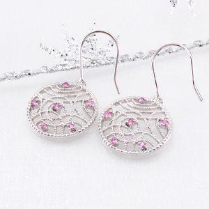 ダイヤモンド ピアス ゴールド 18k ピンクサファイア アンティーク ミル 揺れる 18金 父の日の画像