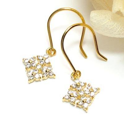 ピアス ゴールド 18k ダイヤモンド 雪 結晶 スノー クリスタル イエローゴールド k18 YG 誕生日 プレゼント 父の日の画像
