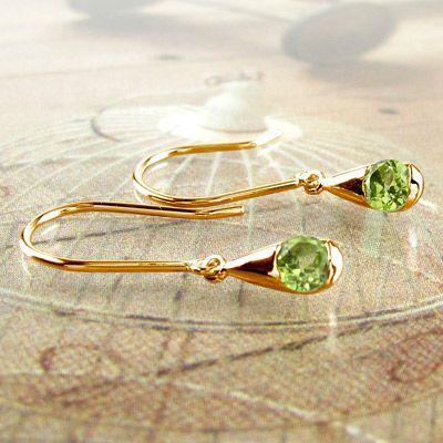 ペリドット フックピアス 8月 誕生石 一粒 ドロップ つゆ 揺れる 18金 誕生日 プレゼント 母の日 爆買 |  | 01