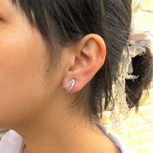 ダイヤモンド イヤリング 指輪 レディース クリップ ピアス プラチナ 900 シンプル ウェーブ 誕生日 プレゼント 父の日の画像