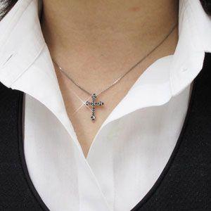クロス ネックレス レディース ダイヤモンド ゴールド 18k ペンダント 十字架 ブラック18金 誕生日 プレゼント 父の日の画像