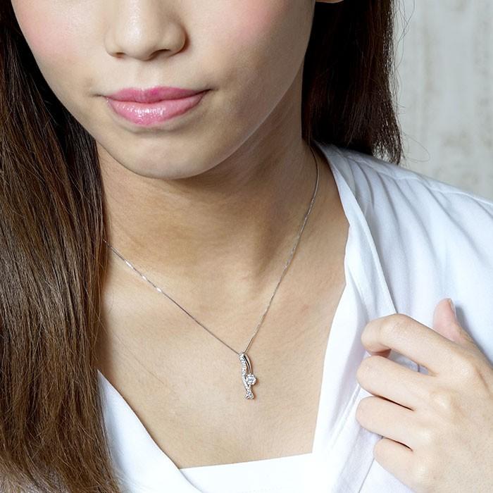 ダイヤモンド ネックレス レディース ペンダント プラチナ 900 フラワー 花 ミステリーセッティング 誕生日 プレゼント 母の日 爆買 |  | 04