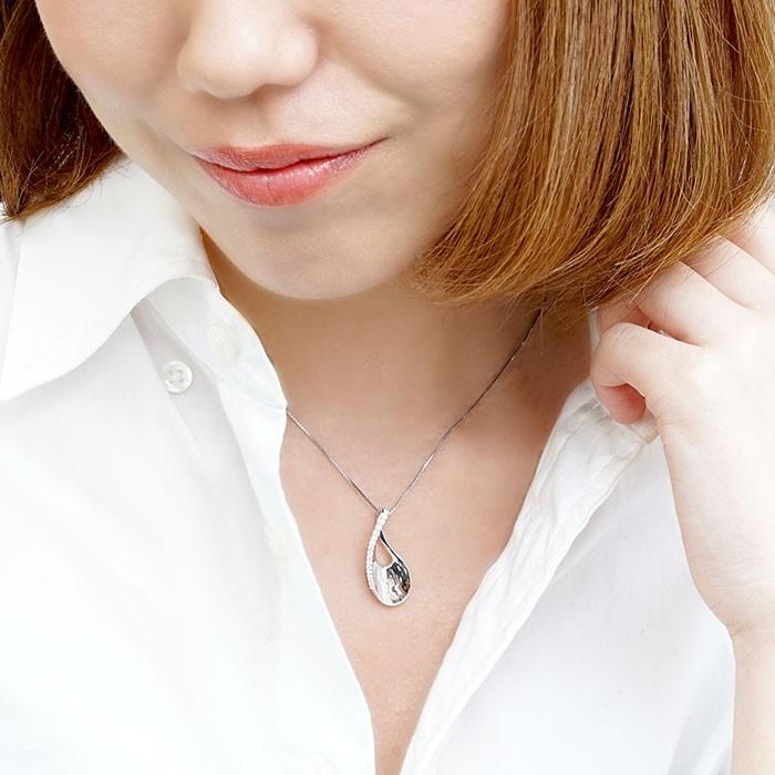 ダイヤモンド ネックレス レディース プラチナ 900 ペンダント ドロップ モチーフ 地金 つゆ 涙型 誕生日 プレゼント 父の日の画像