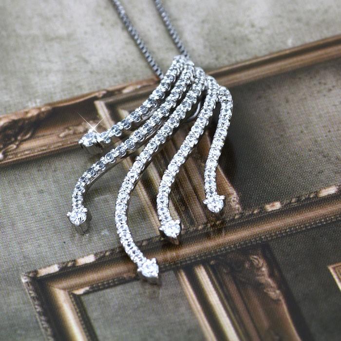 美品 ダイヤモンド ネックレス レディース プラチナ 900 ペンダント 星 スター 流れ星 ゴージャス 1.00ct 誕生日 プレゼント 【MY3225535844】(113400円)