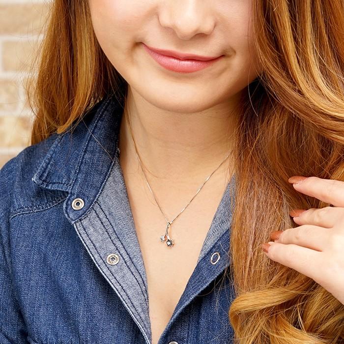 ダイヤモンド ネックレス レディース ゴールド 18k ペンダント フラワー 花 ブラックダイヤ 18金 誕生日 プレゼント 父の日の画像