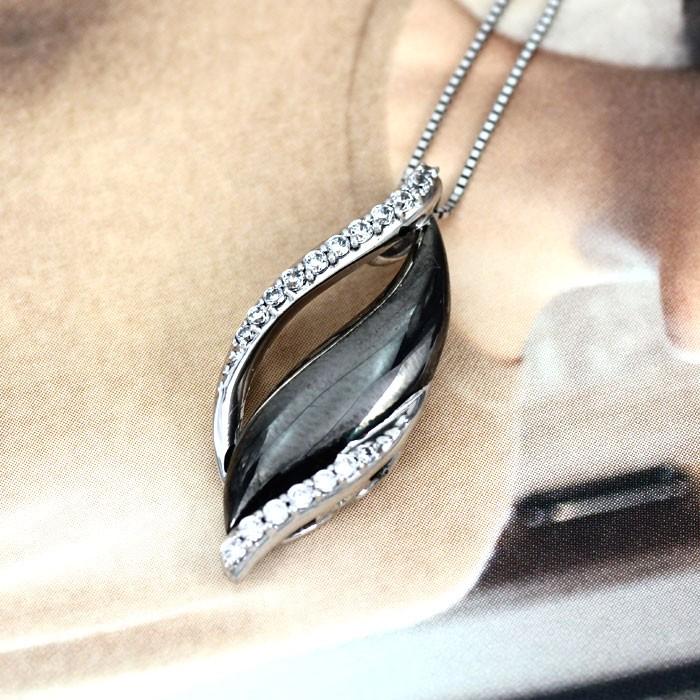 ダイヤモンド ネックレス レディース プラチナ 900 ペンダント ドロップ つゆ しずく 露 雫 誕生日 プレゼント 母の日 爆買 |  | 01