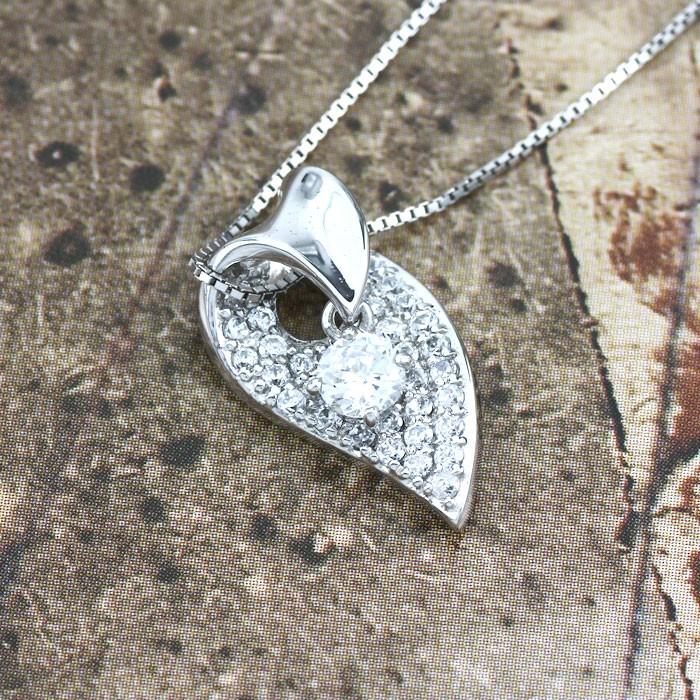 ダイヤモンド ネックレス レディース ゴールド 18k ペンダント パヴェ 一粒 揺れる ブラ 18金 誕生日 プレゼント 母の日 爆買 |  | 01