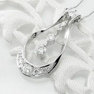 ダイヤモンド ネックレス レディース プラチナ 900 ペンダント ペアシェイプ 涙型 誕生日 プレゼント 母の日 爆買 |  | 01