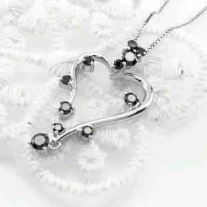 ハート ネックレス ダイヤモンド ゴールド 18k ペンダント つた 蔦 揺れる 18金 誕生日 プレゼント 父の日の画像