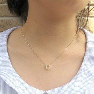 馬蹄 ネックレス レディース ダイヤモンド ホースシュー ゴールド 18k ペンダント 18金 誕生日 プレゼント 父の日の画像