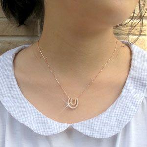 馬蹄 ネックレス レディース ダイヤモンド ホースシュー ゴールド 18k ペンダント 18金 k18 PG 誕生日 プレゼント 母の日 爆買 |  | 05