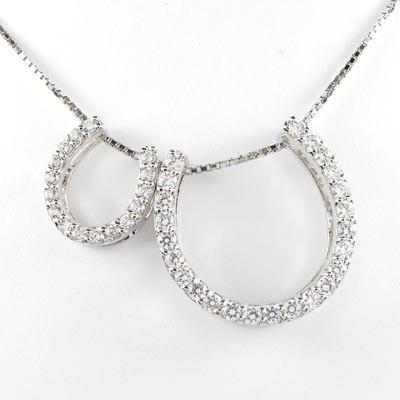 馬蹄 ネックレス レディース ダイヤモンド ホースシュー ゴールド 10k ペンダント 10金 K10 誕生日 プレゼント 父の日の画像