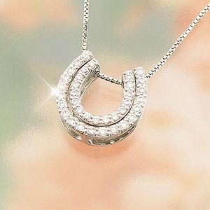 馬蹄 ネックレス レディース ダイヤモンド ホースシュー プラチナ 900 ペンダント 誕生日 プレゼント 母の日 爆買 |  | 01