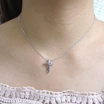 クロス ネックレス レディース ダイヤモンド ゴールド 18k ペンダント 十字架 クローバー 誕生日 プレゼント 父の日の画像