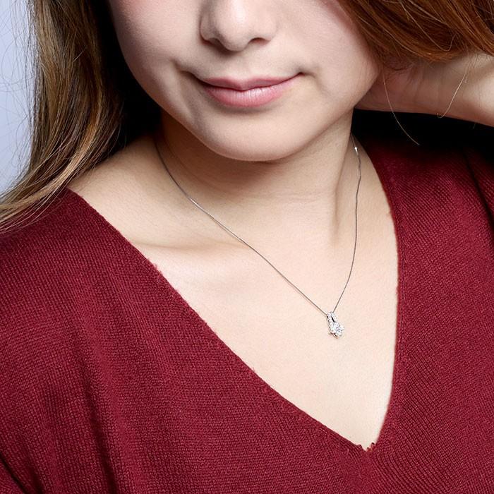 ダイヤモンド ネックレス レディース プラチナ 900 ペンダント フラワー 花 誕生日 プレゼント 父の日の画像