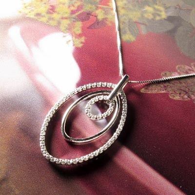 ダイヤモンド ネックレス レディース プラチナ 900 ペンダント オーバル 楕円 サークル 誕生日 プレゼント ギフト 母の日 |  | 01