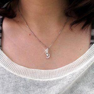 ダイヤモンド ネックレス レディース ゴールド 18k ペンダント 揺れる ツイスト k18 誕生日 プレゼント 父の日の画像