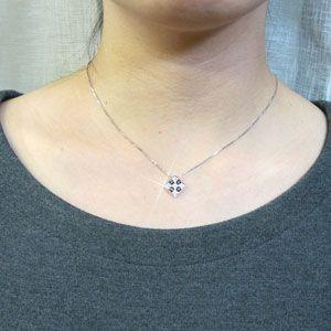 ブラックダイヤモンド ネックレス ゴールド 18k ペンダント フラワー 透かし スクエア 18金 誕生日 プレゼント 父の日の画像