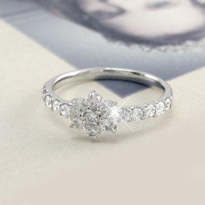 リング 指輪 レディース ゴールド 18k ダイヤモンド フラワー 18金 k18 0.50ｃｔ 父の日の画像