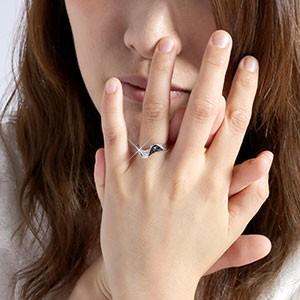 ブラックダイヤモンド リング 指輪 レディース ゴールド 18k ダイヤ カーブ ウェーブ 波 父の日の画像