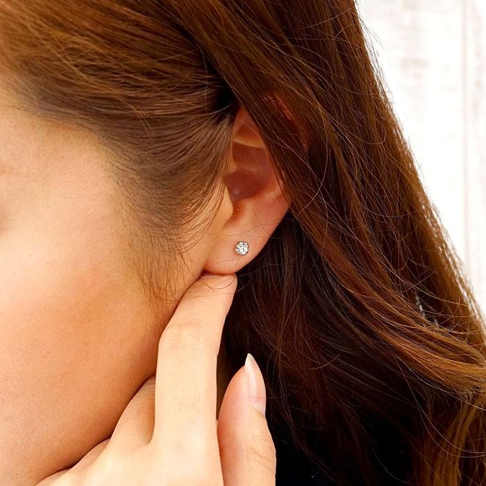 ダイヤモンド ピアス 一粒 ゴールド フラワー シンプル 10k K10 10金 誕生日 プレゼント 父の日の画像