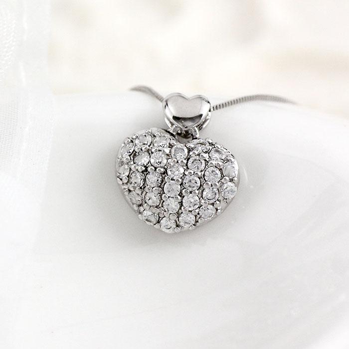 ハート ネックレス ダイヤモンド ペンダント ゴールド 18k パヴェ プチ 18金 k18 誕生日 プレゼント 父の日の画像