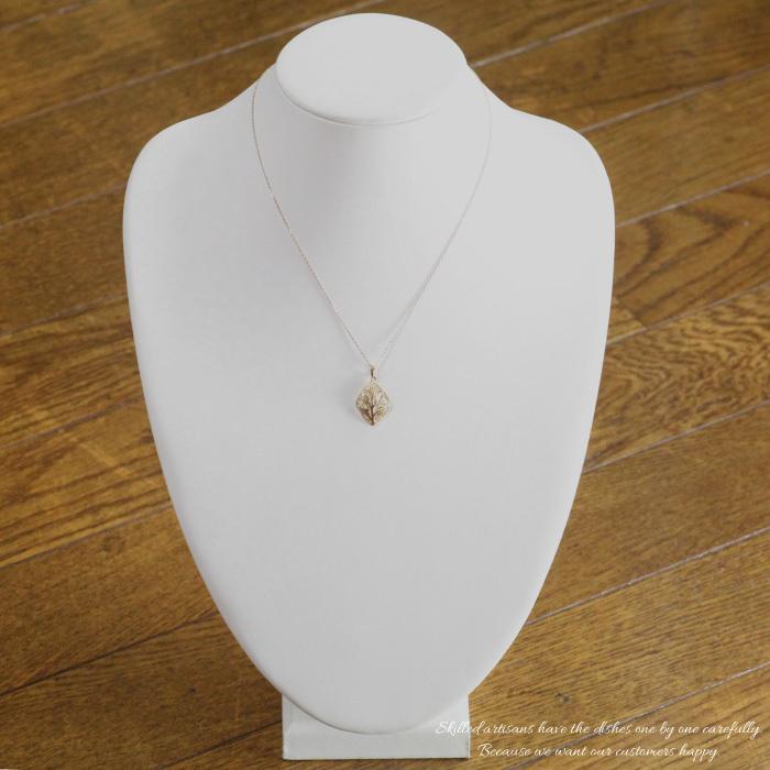 ネックレス レディース k18 18金 18k ゴールド 葉っぱ リーフ 透かし ひし形 誕生日 プレゼント 父の日の画像