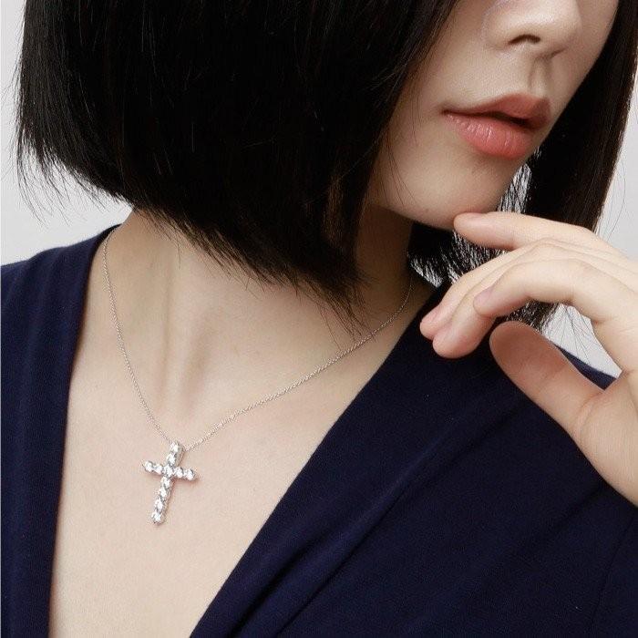レディース ネックレス 大粒 クロス ダイヤモンド ペンダント ダイヤ 2.8ct k18 ユニセックス 十字架 プレゼント 母の日 爆買 |  | 01