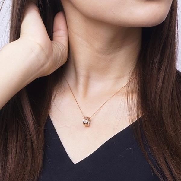 ネックレス レディース 一粒 ダイヤモンド ブラ 18金 ペンダント ネックレス 誕生日 プレゼント 誕生日 プレゼント ギフト 父の日の画像