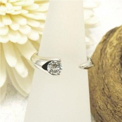 リング プラチナ900 フォーク C型 ダイヤモンド 0.30ct 一粒石 SI