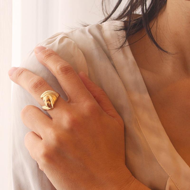 18金 リング レディース 指輪 K18 ダイヤモンド 馬 ホース 18K 華奢